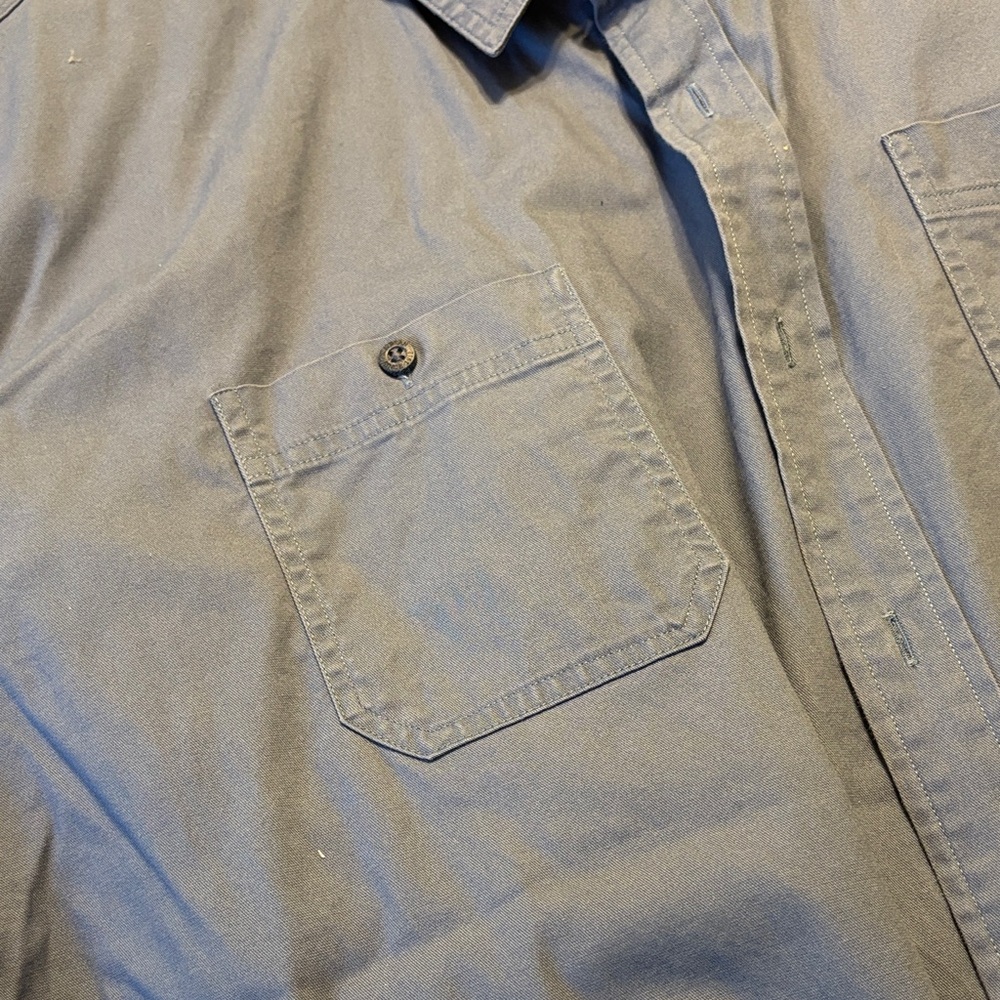 L.L. Bean Classic Blue Shirt☘️HP - Picture 3 of 5